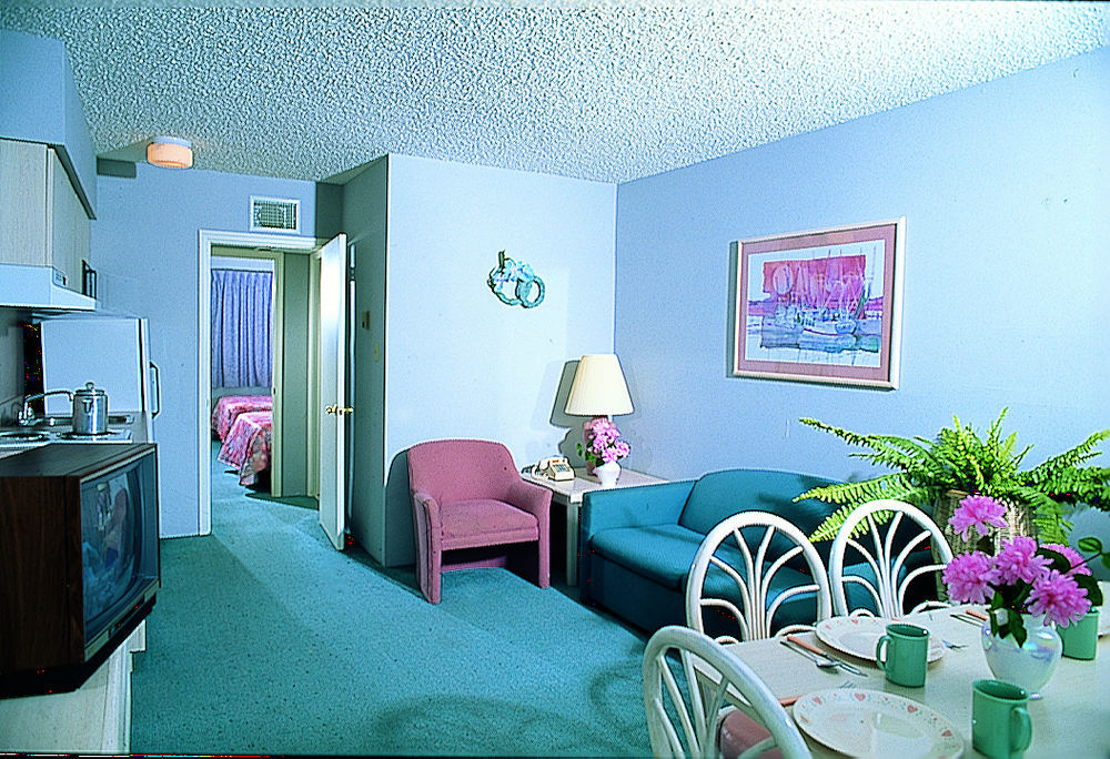 Aqua Hotel